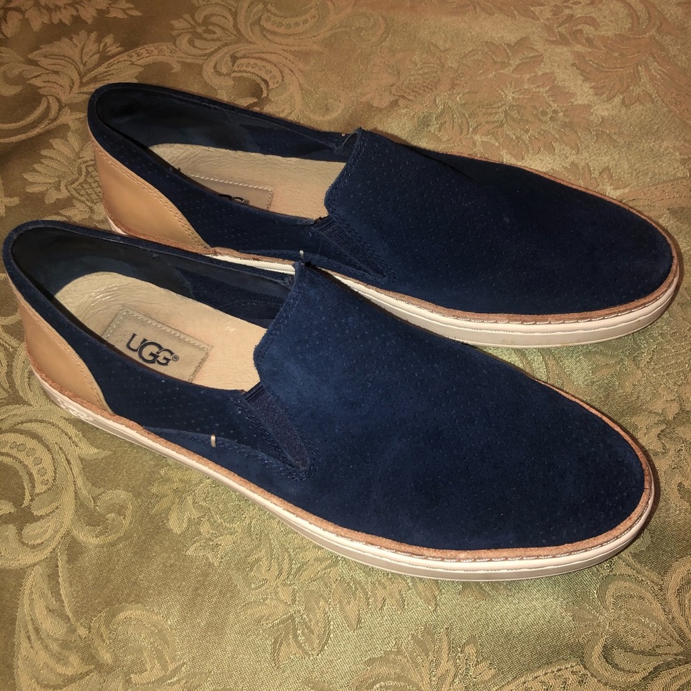 Ugg Adley Perf Navy